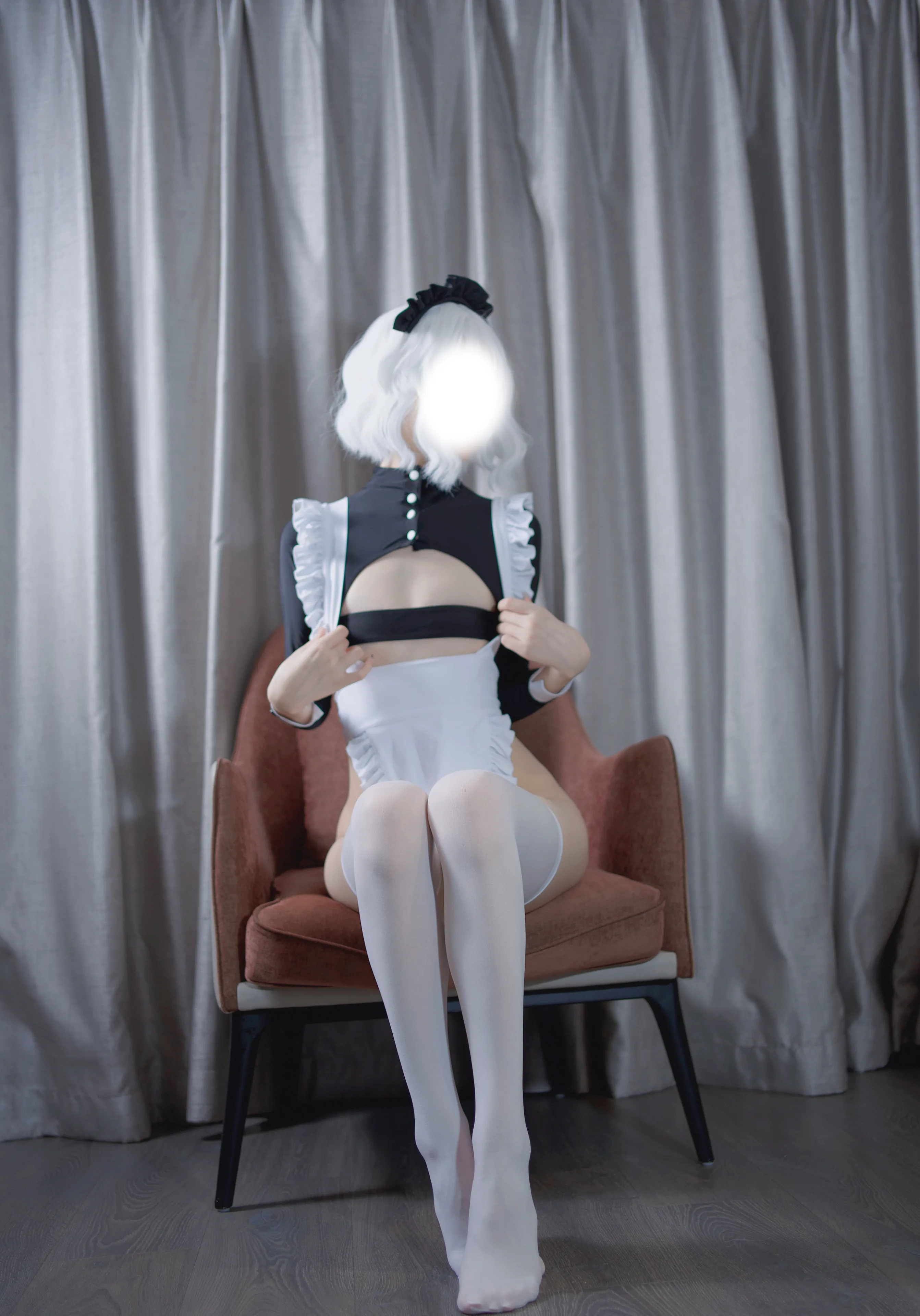 禅院熏 – 猫咪女仆 44P